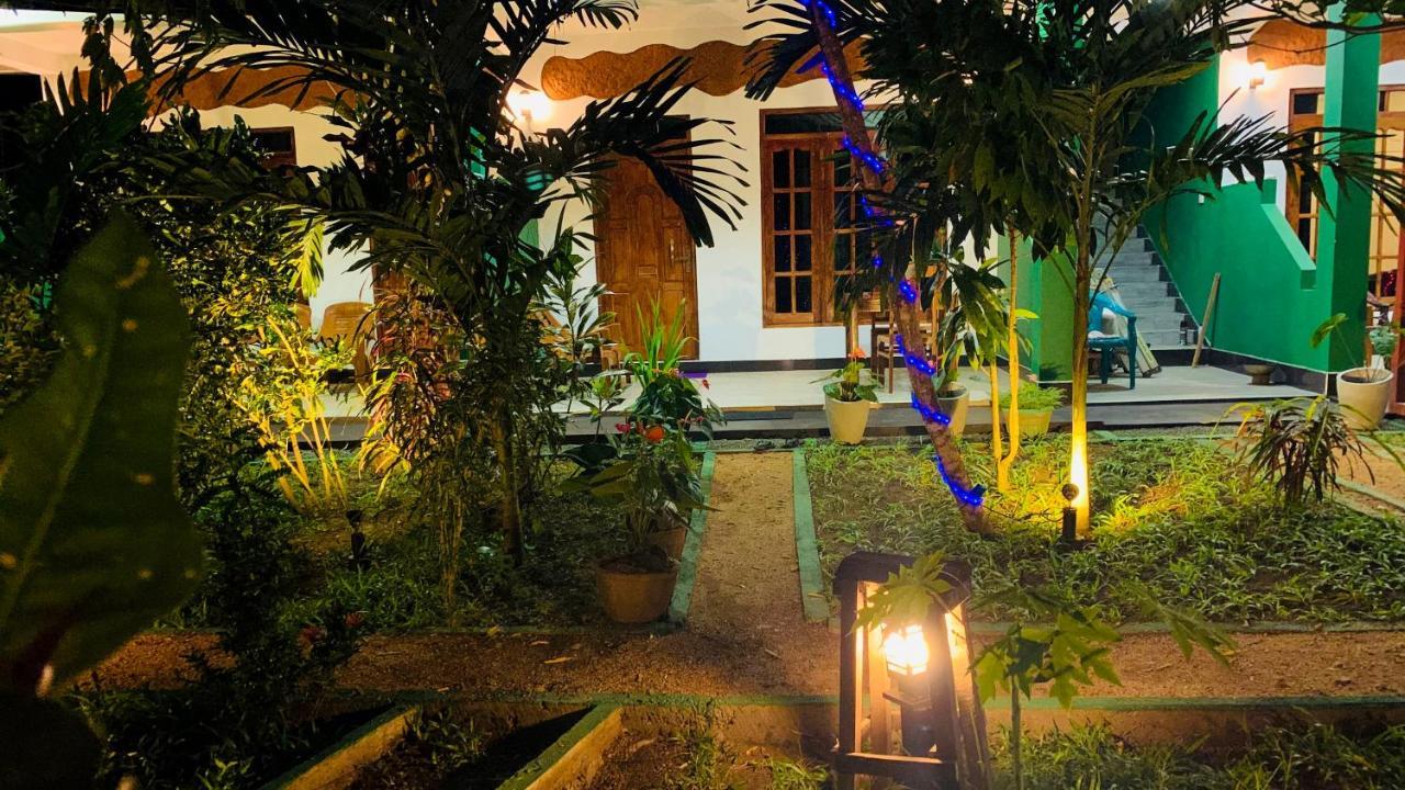 Sigiri Starwing Villa Sigiriya Ngoại thất bức ảnh
